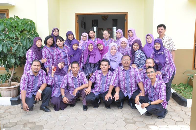 Paduan Suara Guru SD Pemuda Bangsa